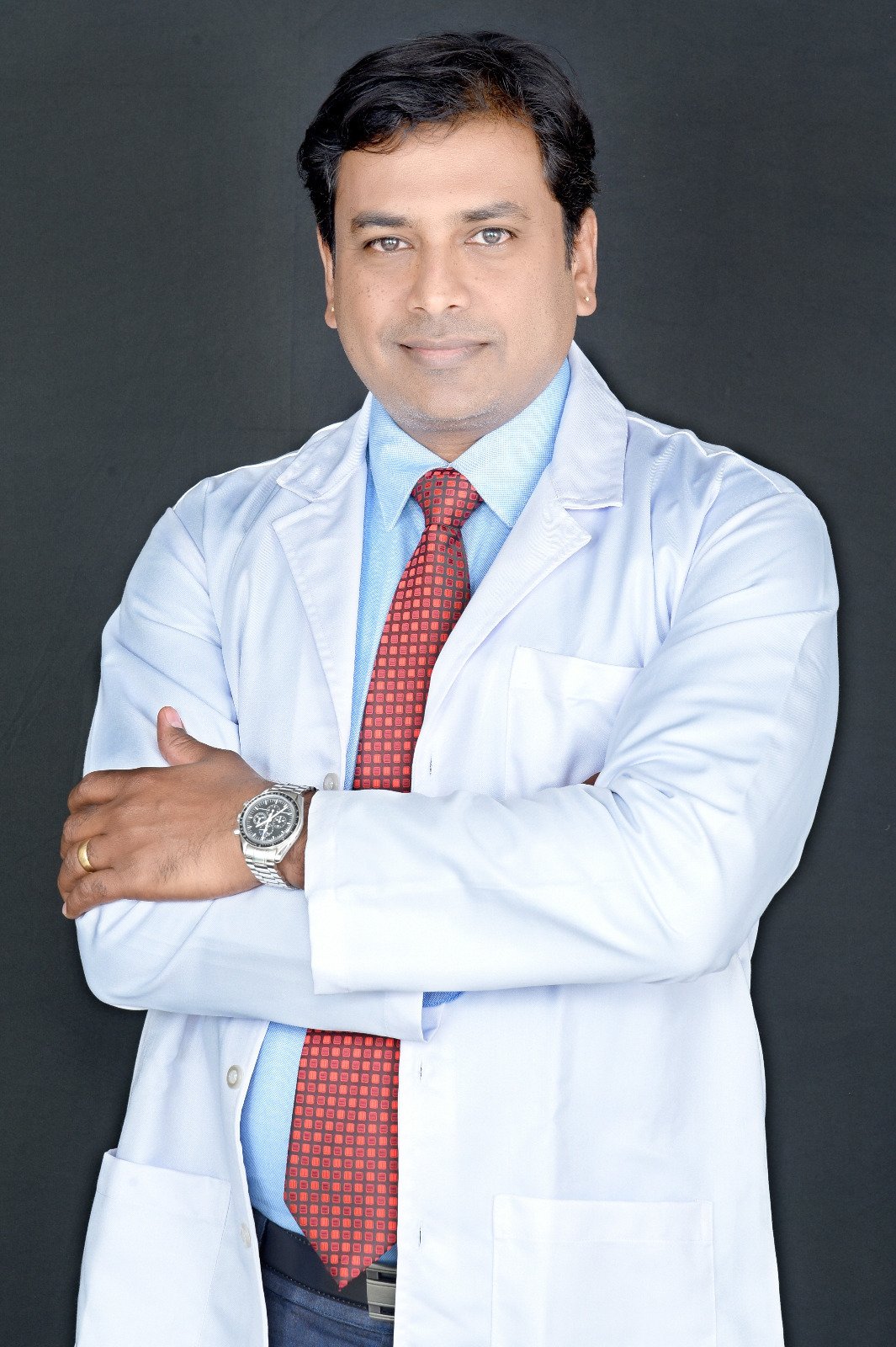 Dr. Vinu Raj, Consultant Orthopaedic & Spine Surgeon